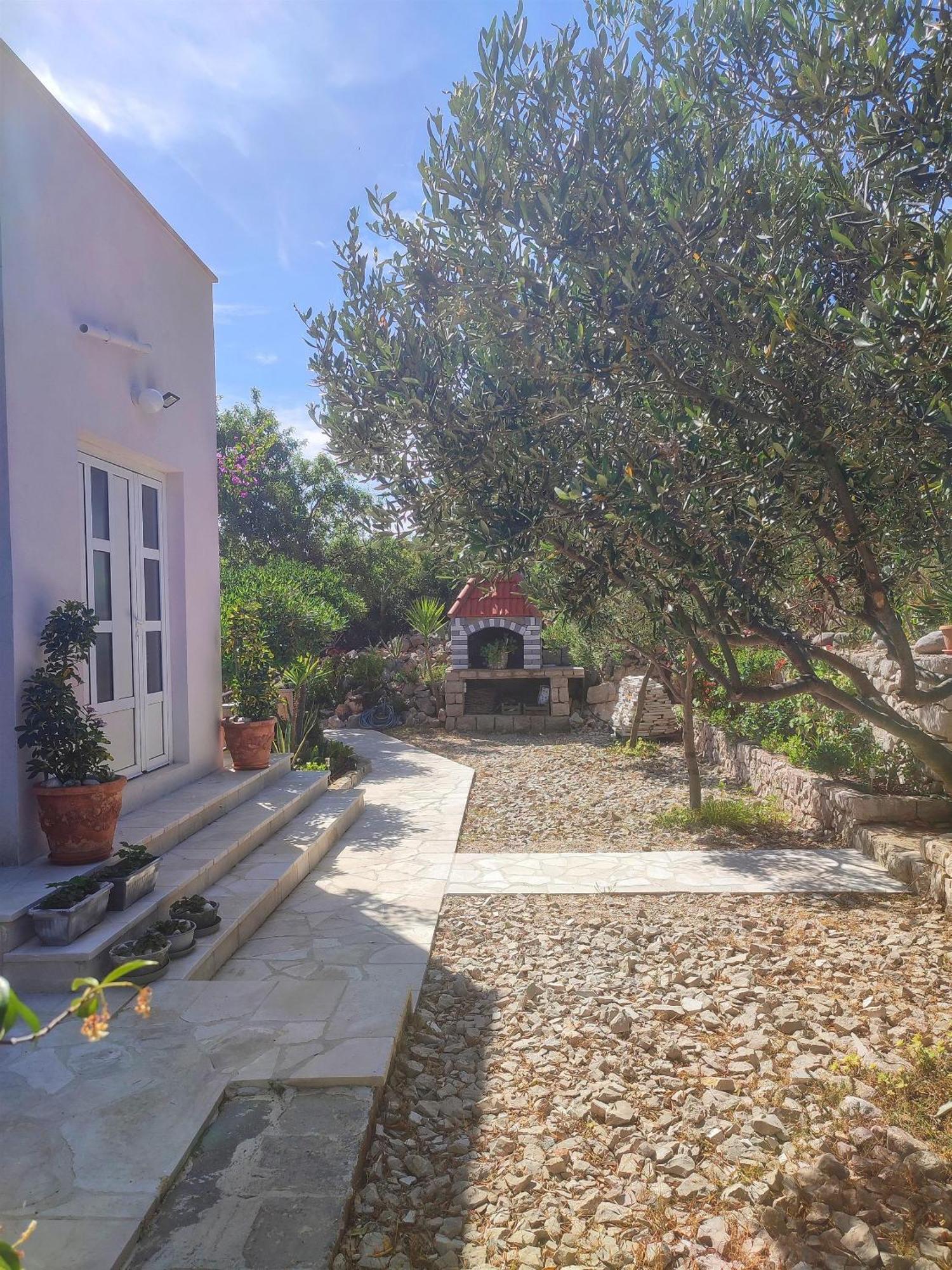 Apartments Vesna Lastovo ภายนอก รูปภาพ
